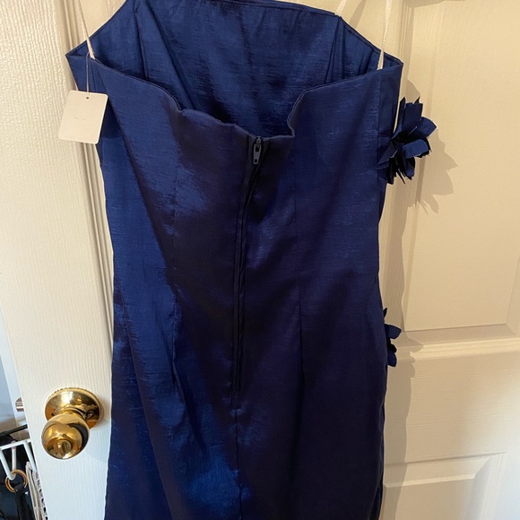 3 for $15 // Blue Strapless mini dress - Picture 4 of 4